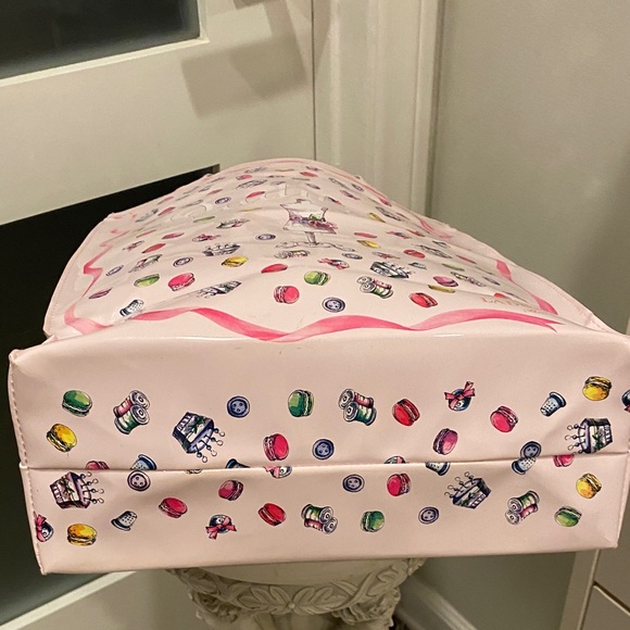 Laduree Paris Pink Printed Tote Bag with Macaron Motif - Picture 5 of 11